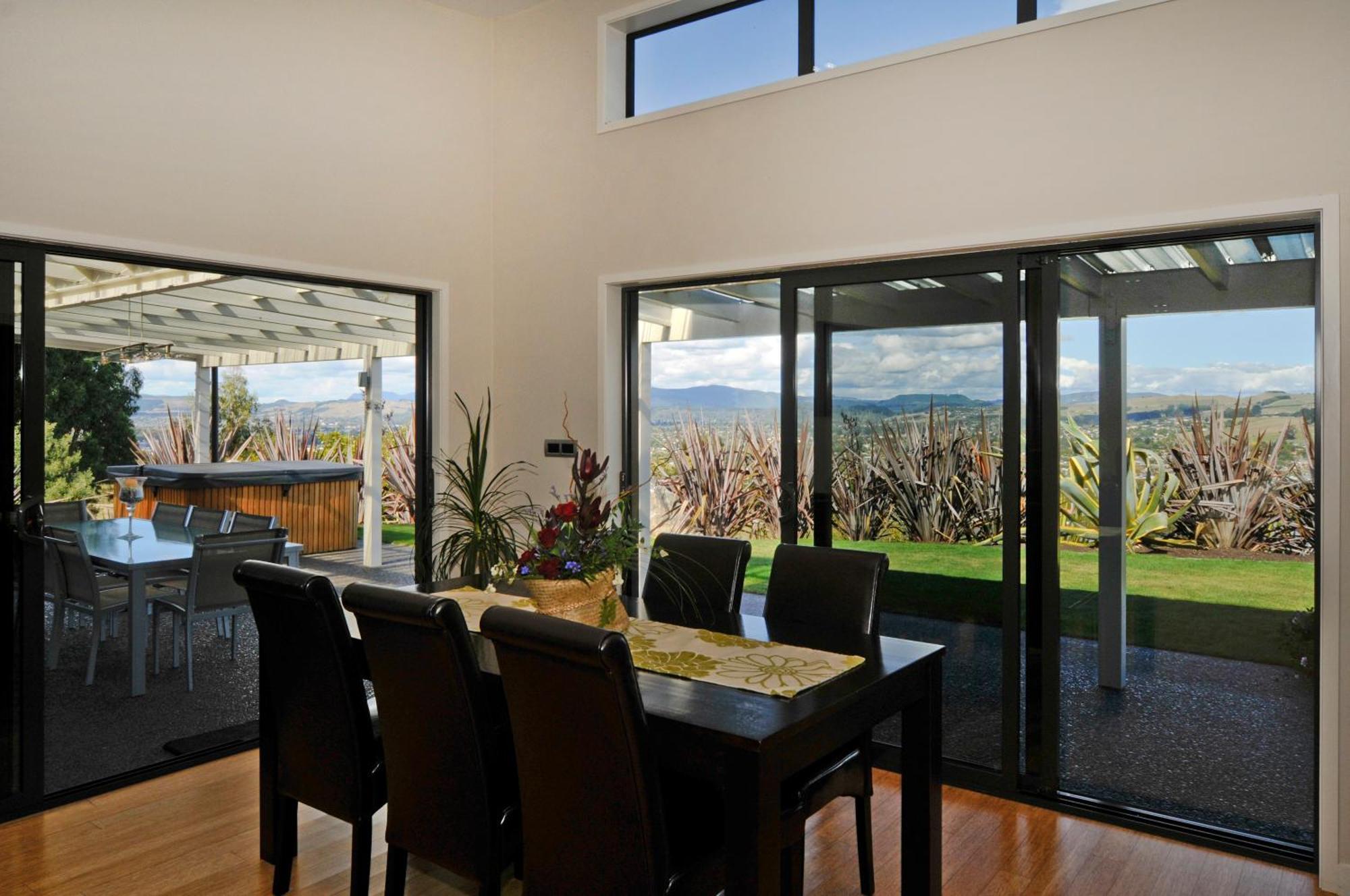 City Lights Boutique Lodge Rotorua Exterior photo