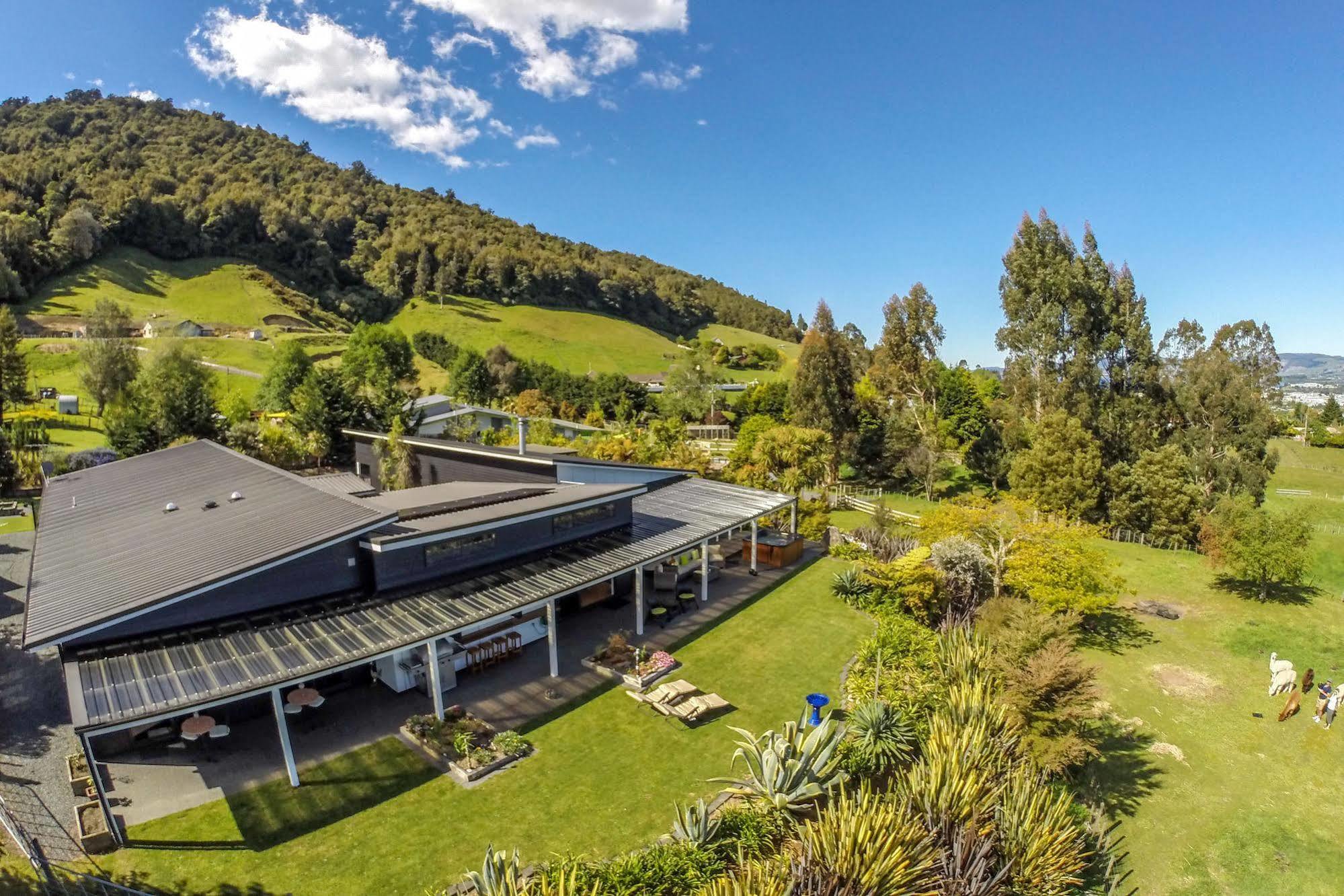 City Lights Boutique Lodge Rotorua Exterior photo