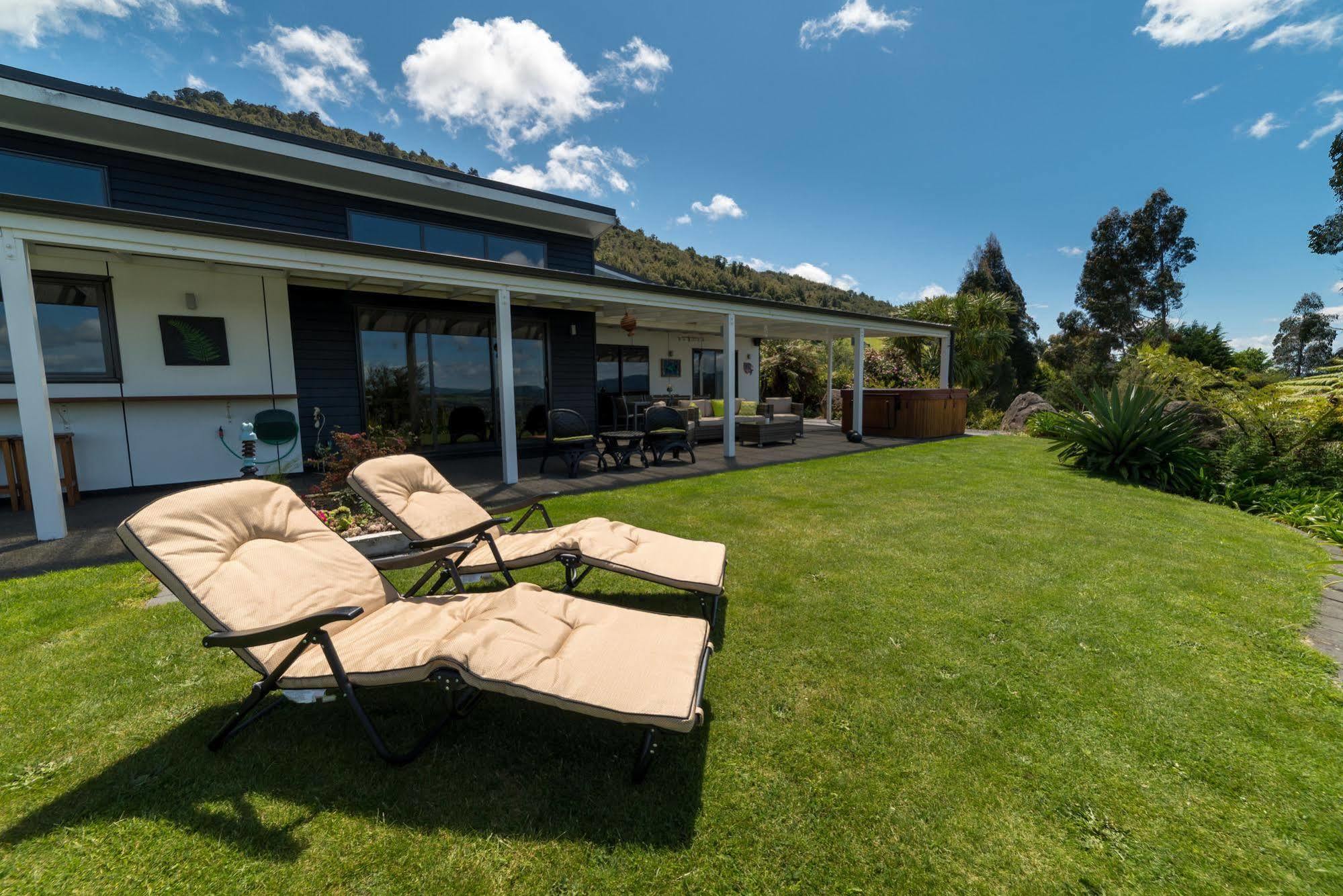 City Lights Boutique Lodge Rotorua Exterior photo